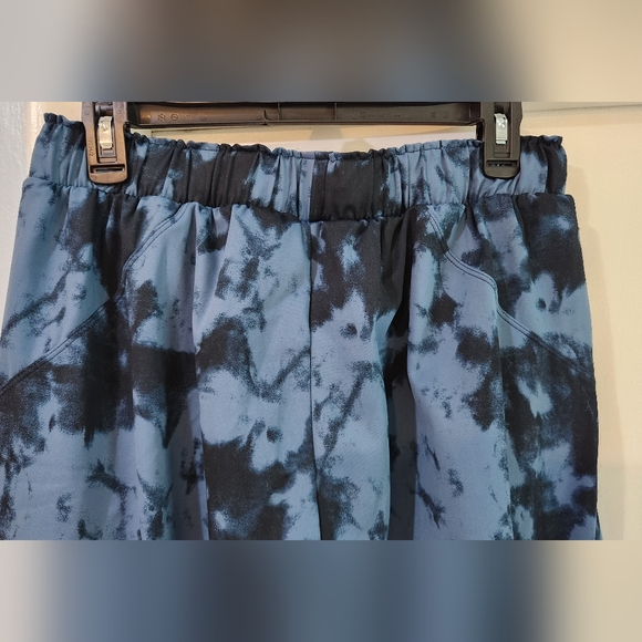 Women's Amazon Comfy Pants, Size L - Picture 11 of 14